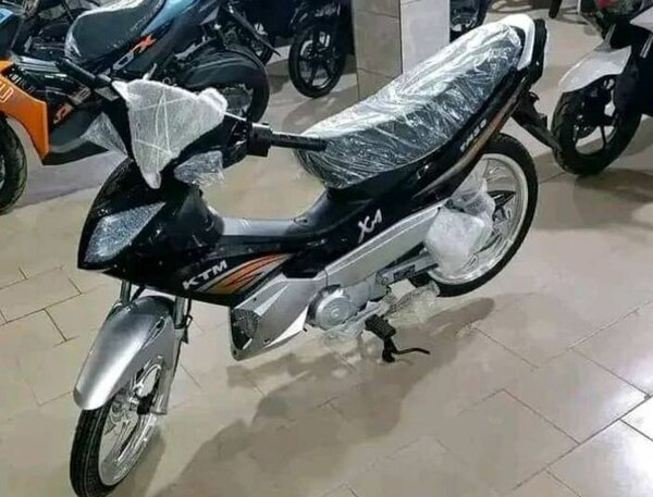 Moto légère KTM XA neuve