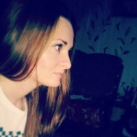 Кристина Кхан