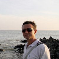 Александр Наумов