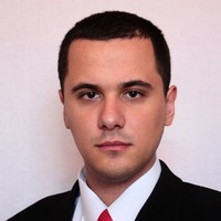 Артур Ахмеров