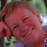 Елена Сурикова