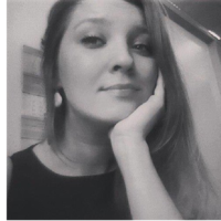 Александра Коробейникова