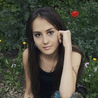 Анна Голякова