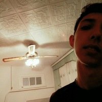 Владислав Искам