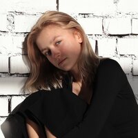 Вика Луканова