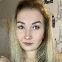 Александра Ищенко
