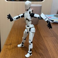 Олег Селютин