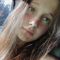 Вика Смольянова