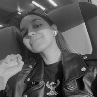 Элина Канзафарова