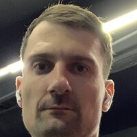 Антон Плотников