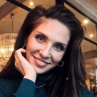 Юлия Гончарова