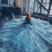 Екатерина Лопатина