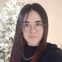 Алёна Тихомирова