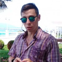 Александр Дронь