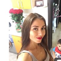 Анжела Ахметова