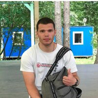 Дмитрий Опря