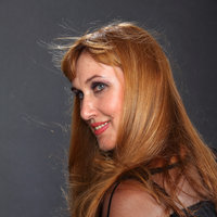 Лариса Гончарова