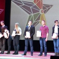 Андрей Грабов