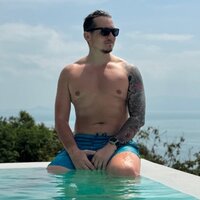 Андрей Кутов