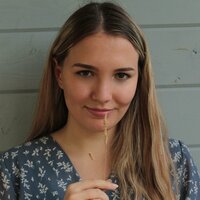 Яна Муравьева