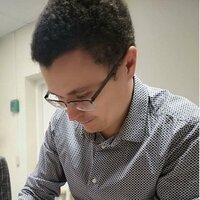 Автор отзыва Евгений Кирьян