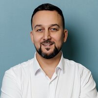 Алексей Иванов