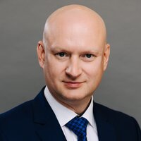 Артем Тараканов