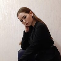 Анна Пушина