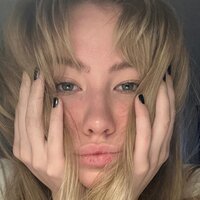 Никифорова Вероника