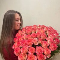 Валюша Власова