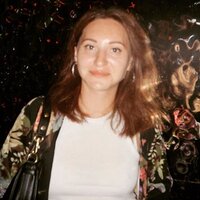 Елизавета Р.