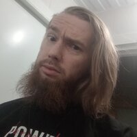 Роман Ларуков