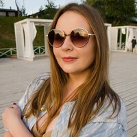 Marina E.