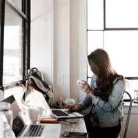 Яна Тихонова