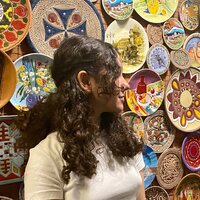 Лаура Навоян