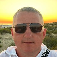 Дмитрий Шуть