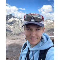 Алмаз Халиков