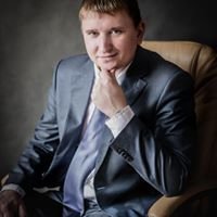 Владимир Карлов