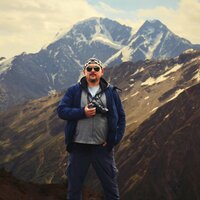 Лу  Владимир