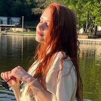 Полина Пухарева