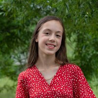 Варя Коловертных