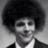 Илья Новоселов