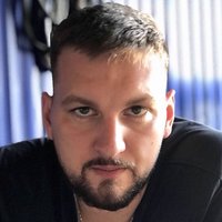 Роман Варич