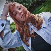 Лена Лигновская