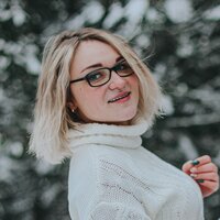 Елена Ковалева