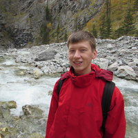 Денис Борисов