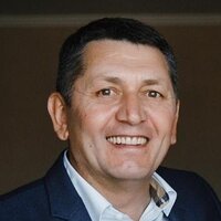 Артур Гамзатов