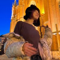 Лиза Сухорукова