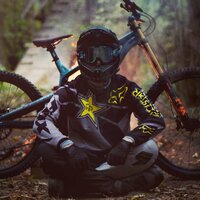 Денис Белоцерковский