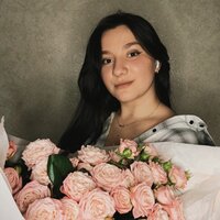 Ангелина Шестопалова